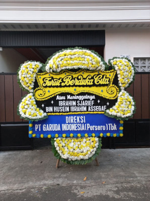 Papan Bunga Duka di Kutabumi
